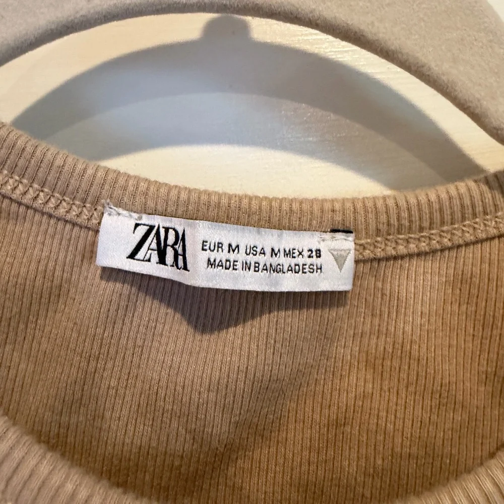 Zara Tan Light Brown Cropped Tank - Picture 2 of 3